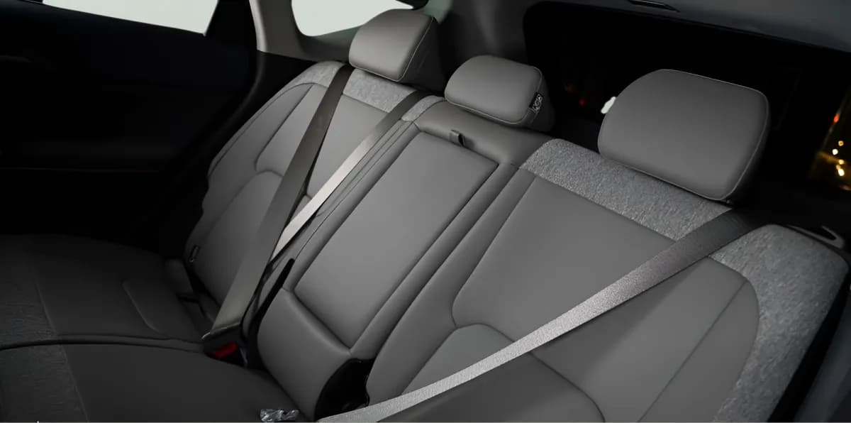 كيا اي في 5 2024