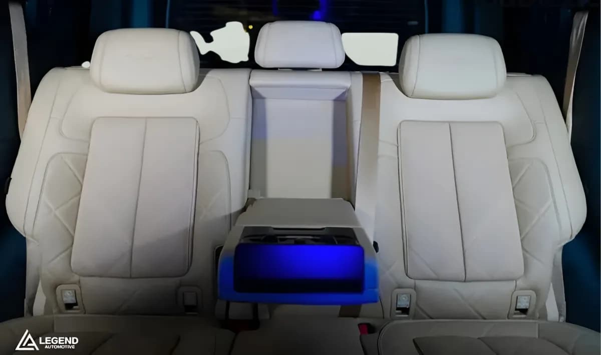 بي واي دي ليوبارد 2025