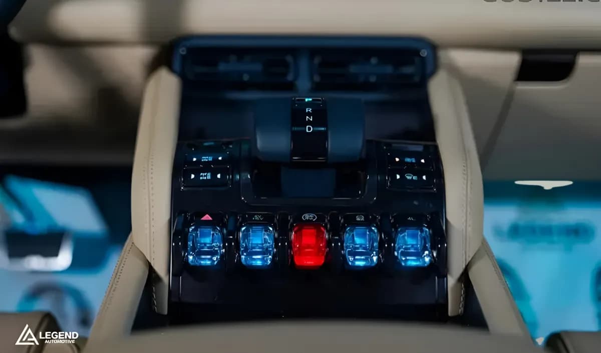 بي واي دي ليوبارد 2025