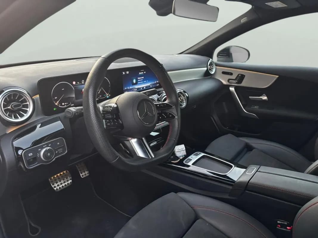 مرسيدس بنز A200 2024