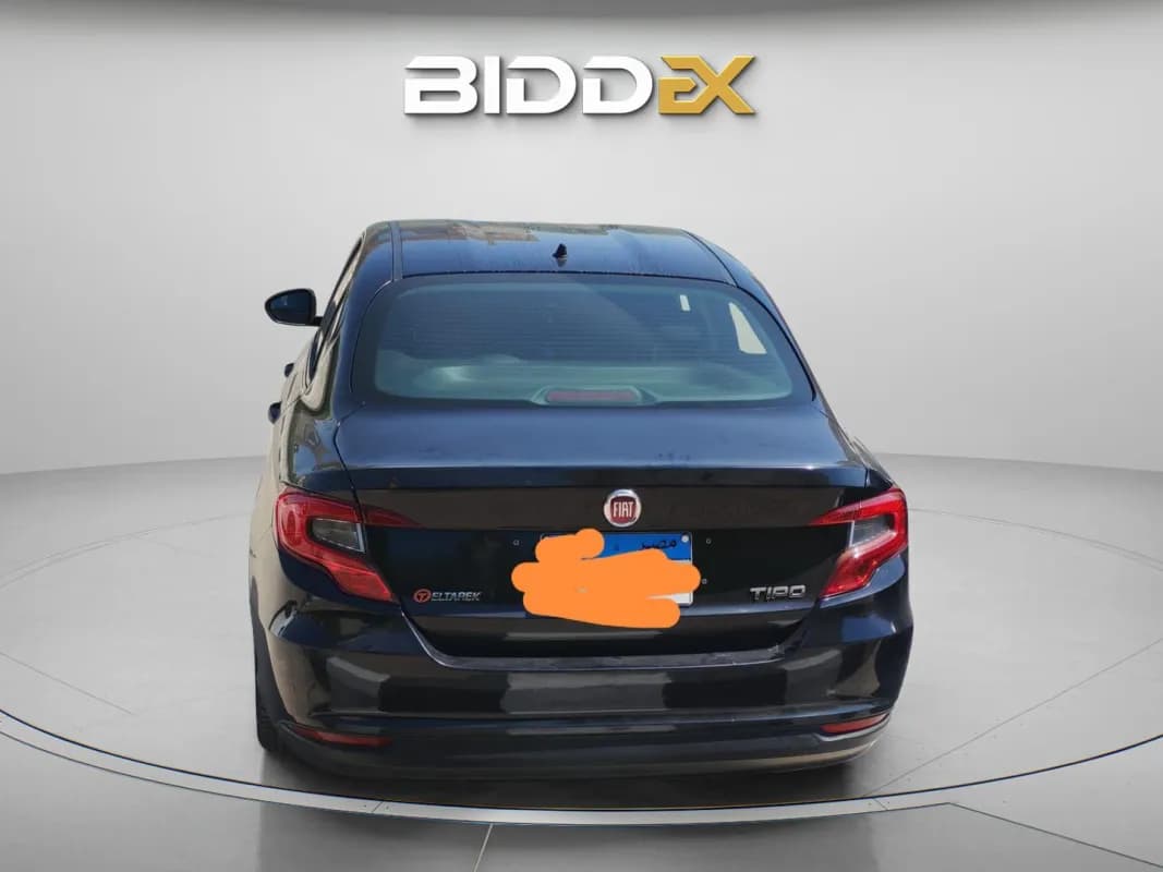 فيات تيبو 2021 بيز لاين أسود أوتوماتيك — مستعملة