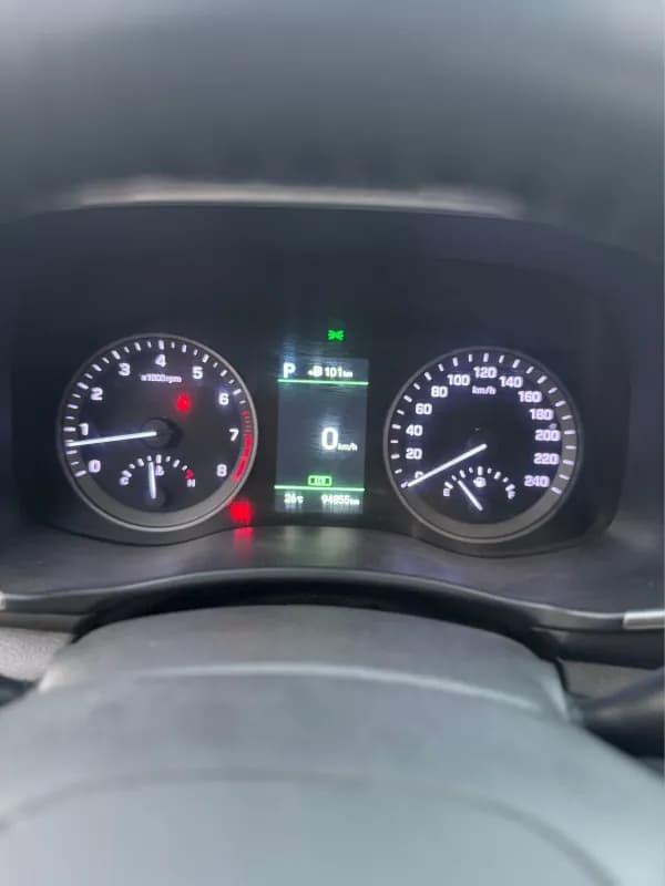 Hyundai Tucson 2019 Fully Loaded White Automatic — Used
