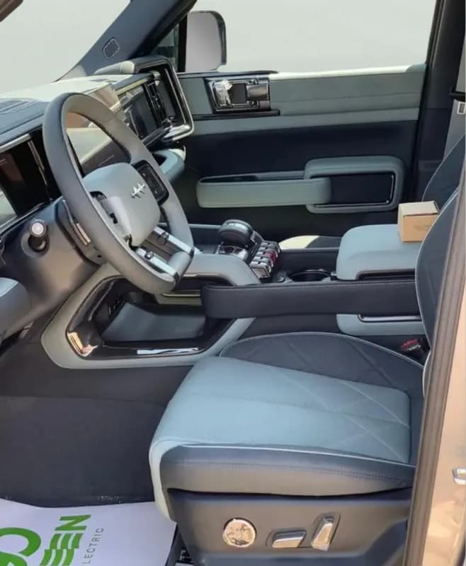 بي واي دي ليوبارد 2025