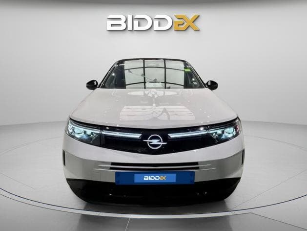 أوبل جراند لاند 2026 هاي لاين بلس أبيض أوتوماتيك — جديدة