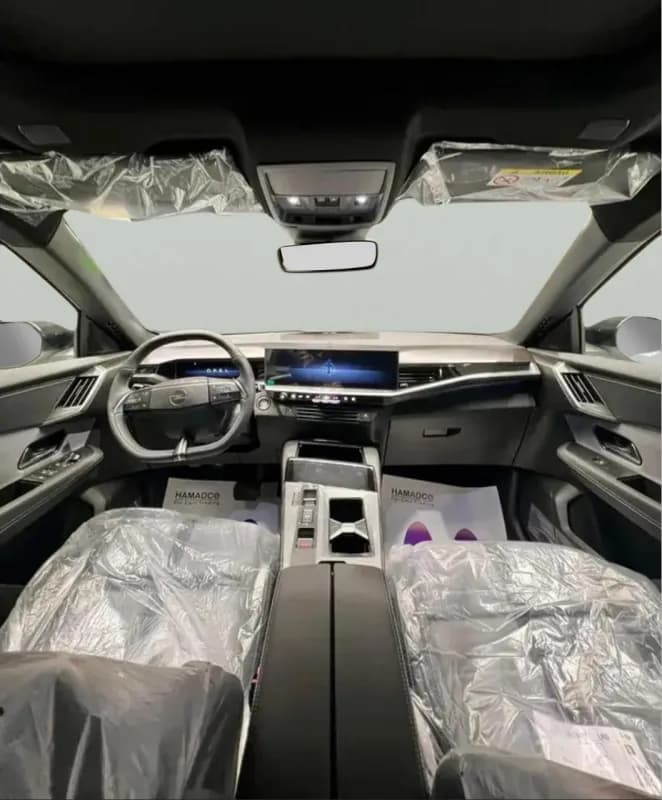 أوبل جراند لاند 2026 هاي لاين بلس أبيض أوتوماتيك — جديدة