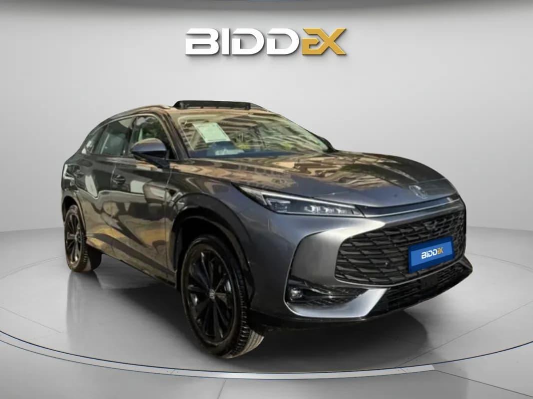 ام جي اتش اس 2026 لاكشري رمادي أوتوماتيك — جديدة