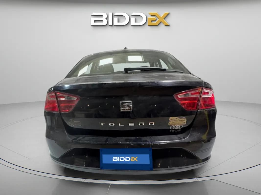 سيات توليدو 2019 ريفرنس أسود دي اس جي — مستعملة