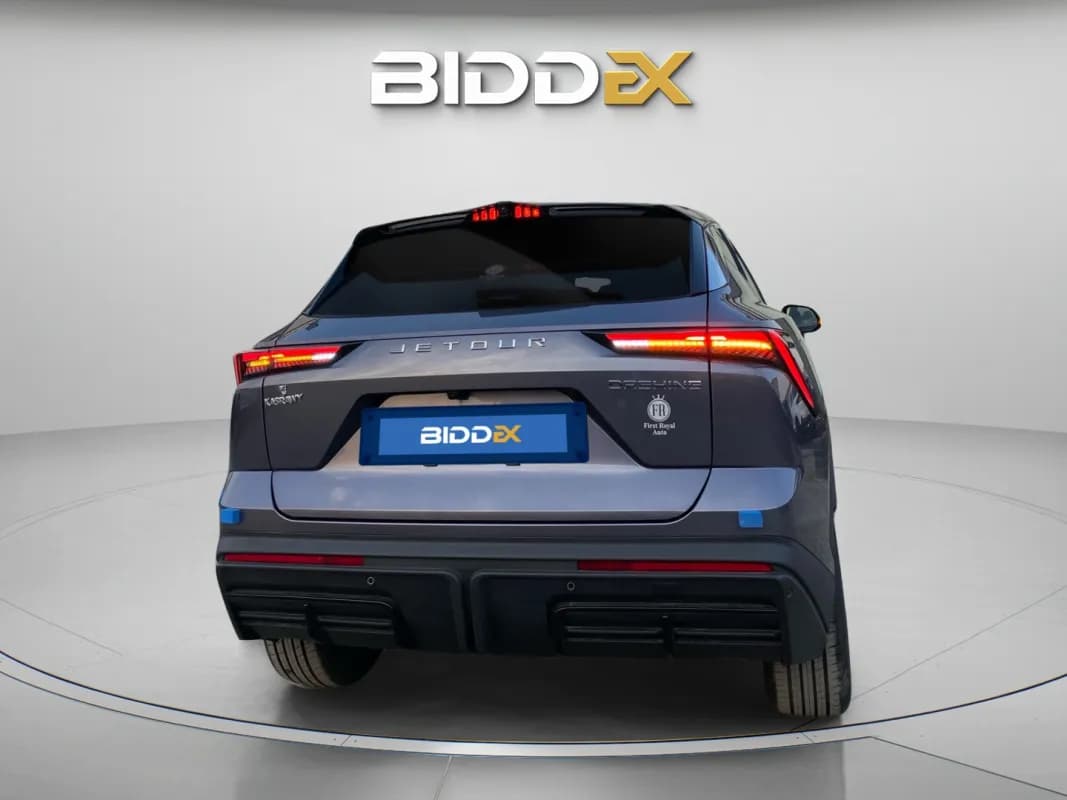 جيتور داشنج 2026 لاكشري رمادي أوتوماتيك — جديدة