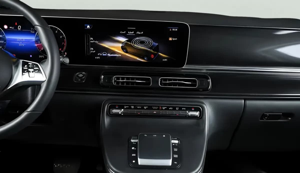 مرسيدس بنز V 300 2025