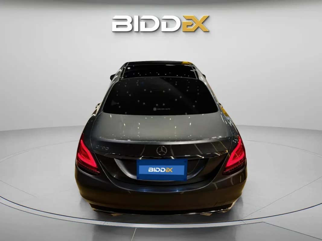 مرسيدس بنز C180 2019