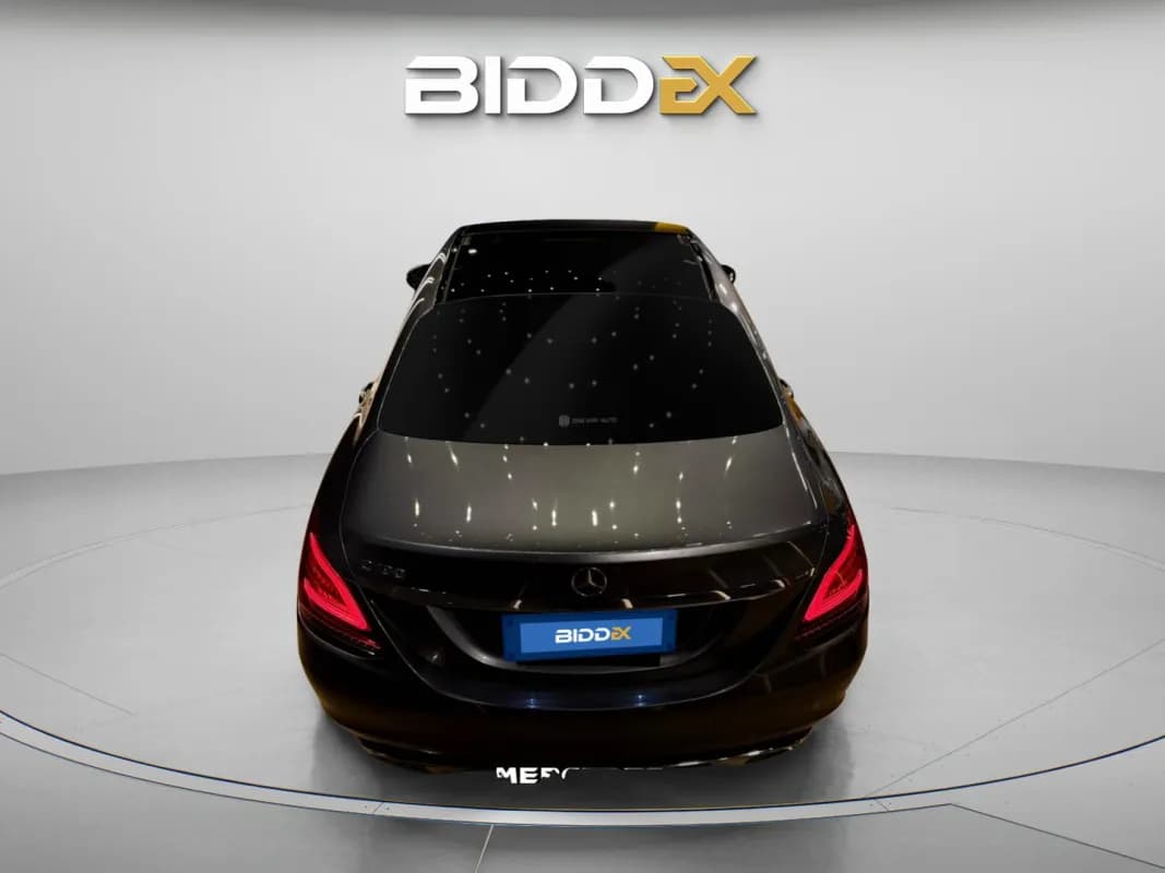 مرسيدس بنز C180 2019