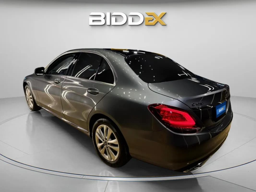 مرسيدس بنز C180 2019