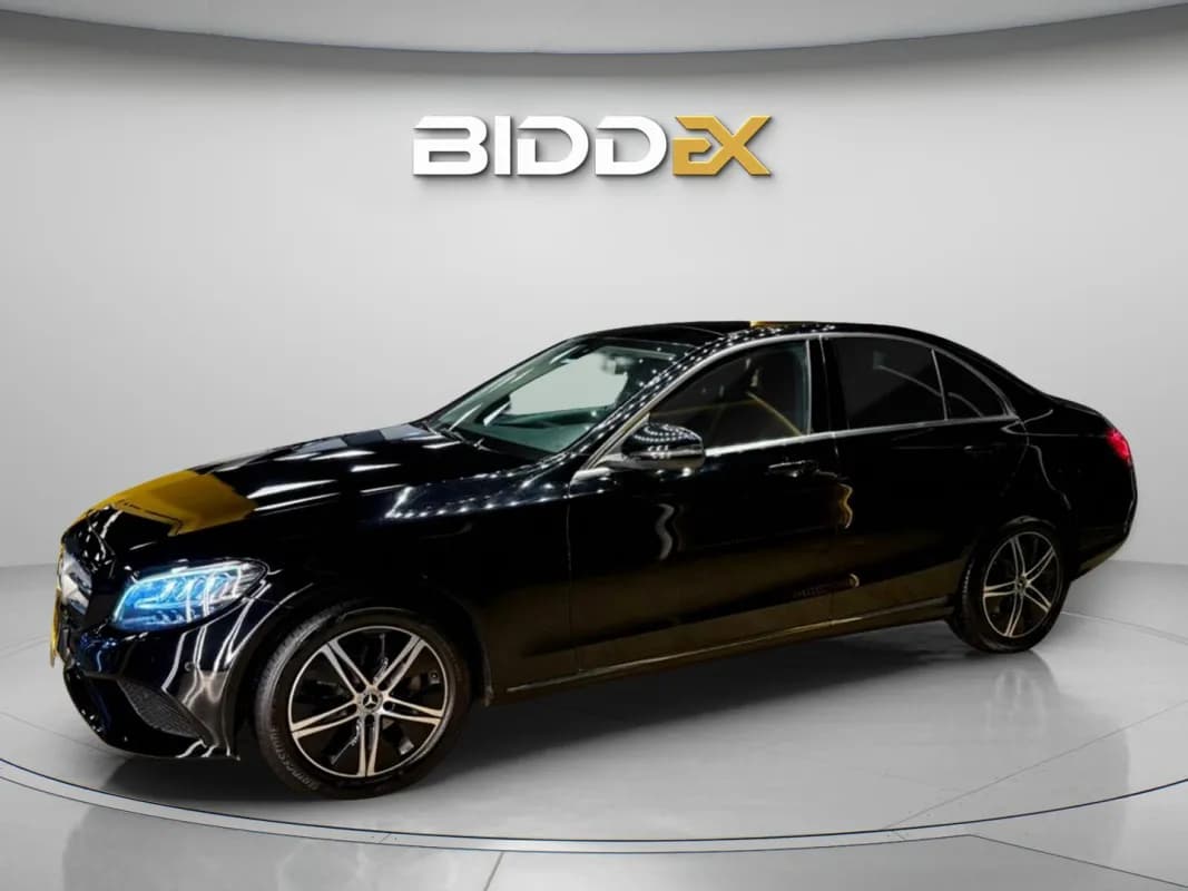 مرسيدس بنز C180 2020