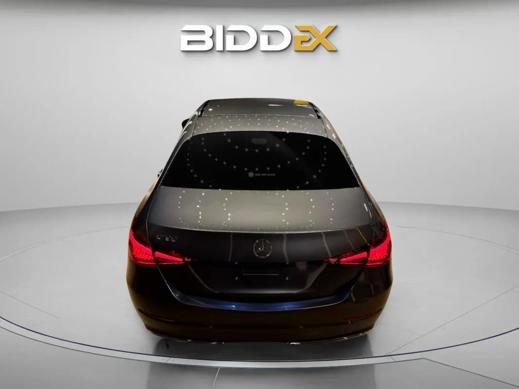 مرسيدس بنز C180 2022