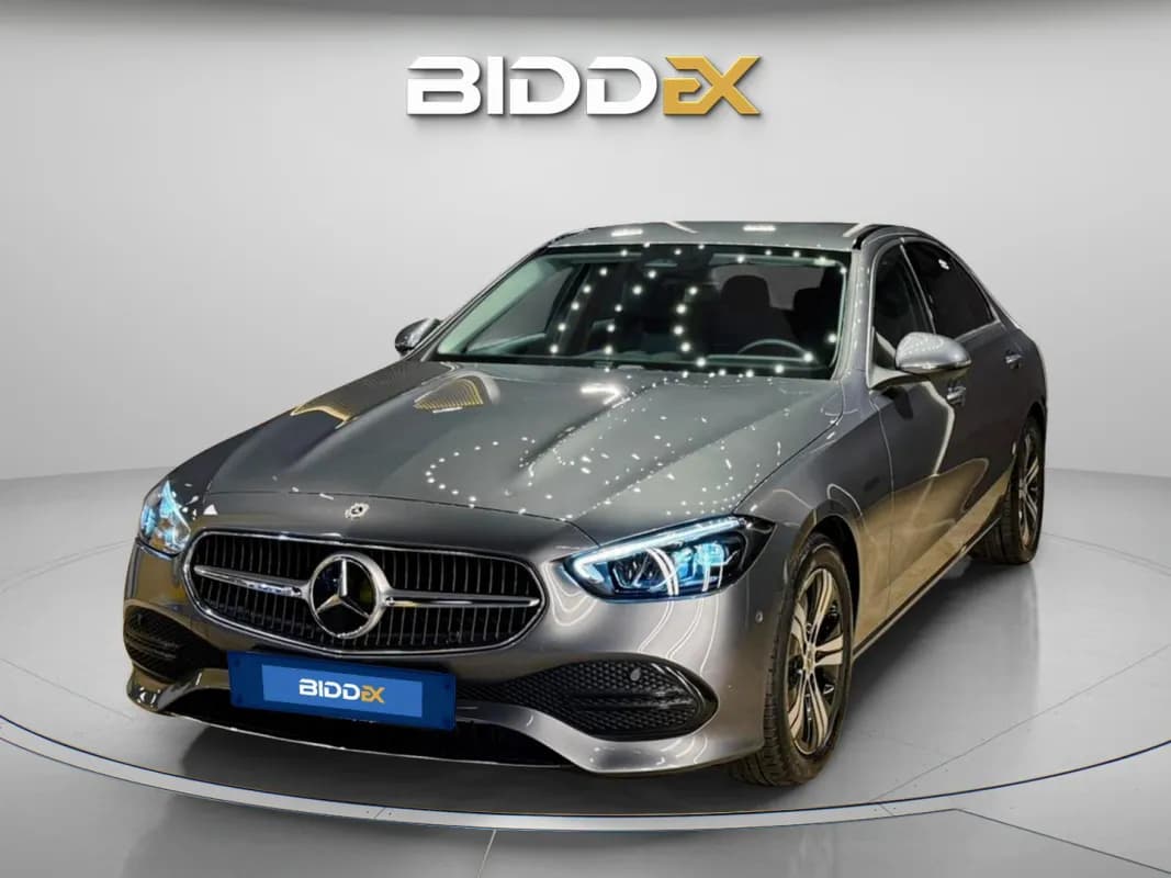 مرسيدس بنز C180 2022