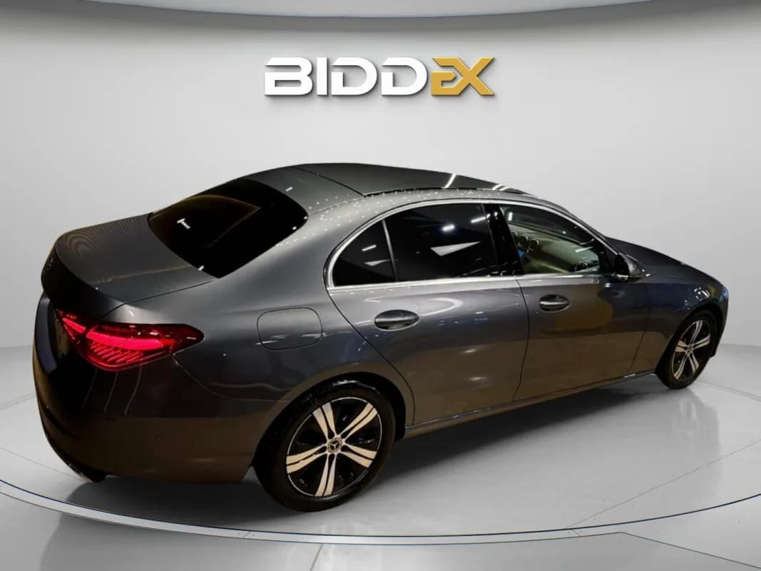 مرسيدس بنز C180 2022