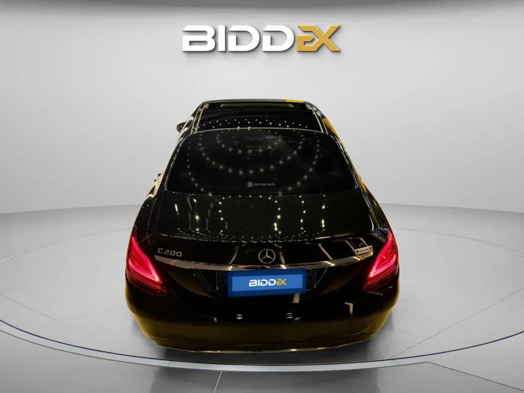 مرسيدس بنز C200 2019