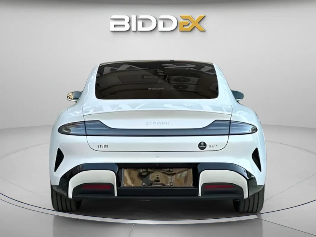 شاومي اس يو 7 2025 برو أبيض أوتوماتيك — جديدة