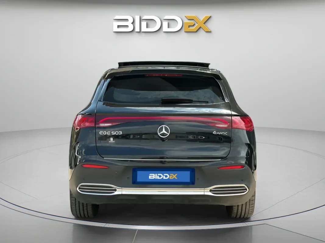 مرسيدس بنز EQE 2023