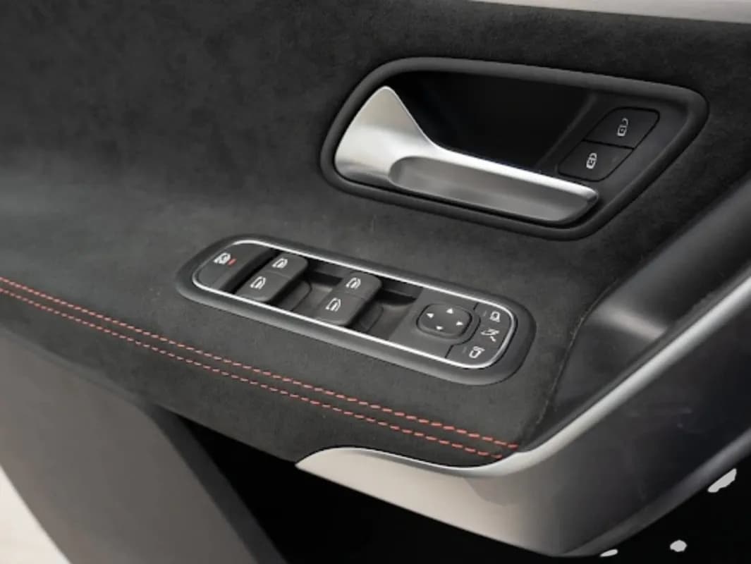 Mercedes-Benz A200 2024 AMG Black Automatic — New