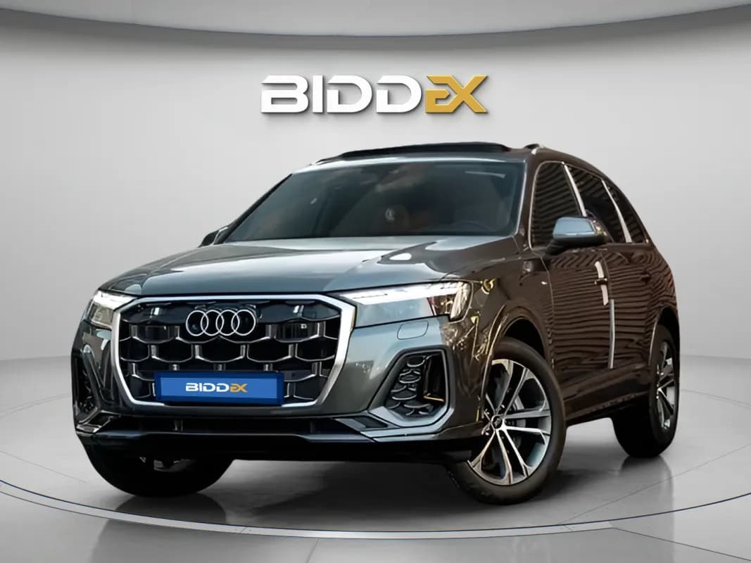 Audi Q7 2025 S-Line Gray Automatic — New