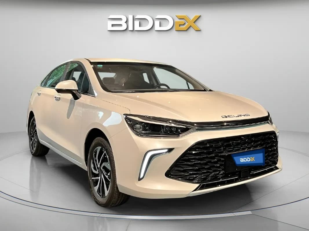 بايك يو ٥ بلس 2026 توب لاين أبيض أوتوماتيك — جديدة