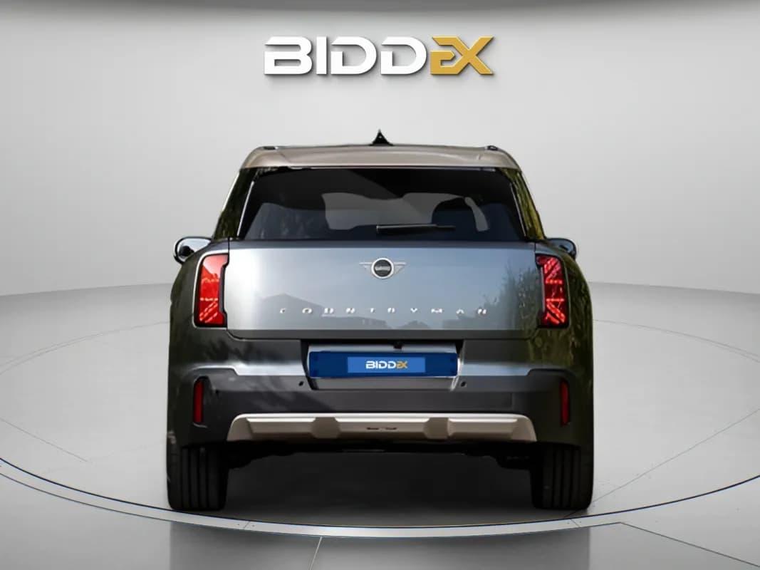 ميني كانتري مان 2025