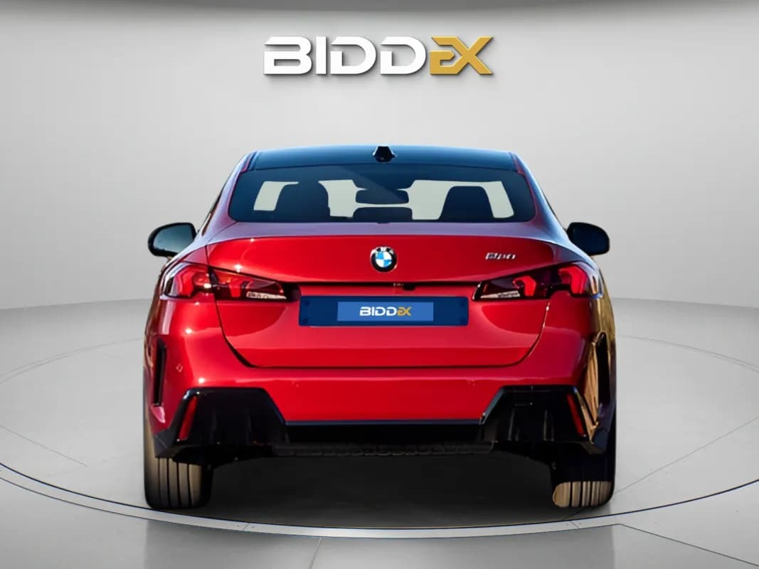 بي ام دبليو 218i 2025