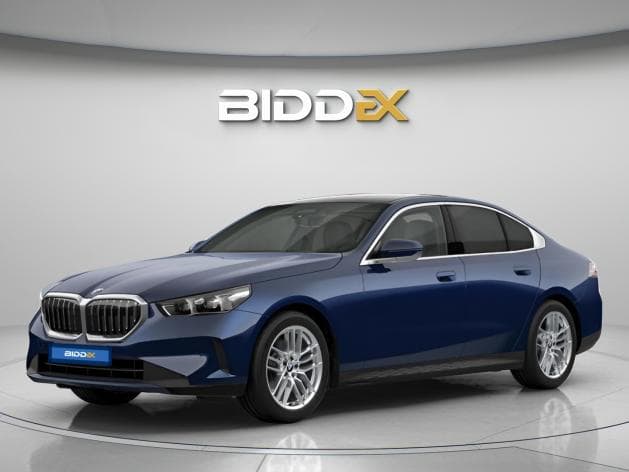 بي ام دبليو 520i 2025