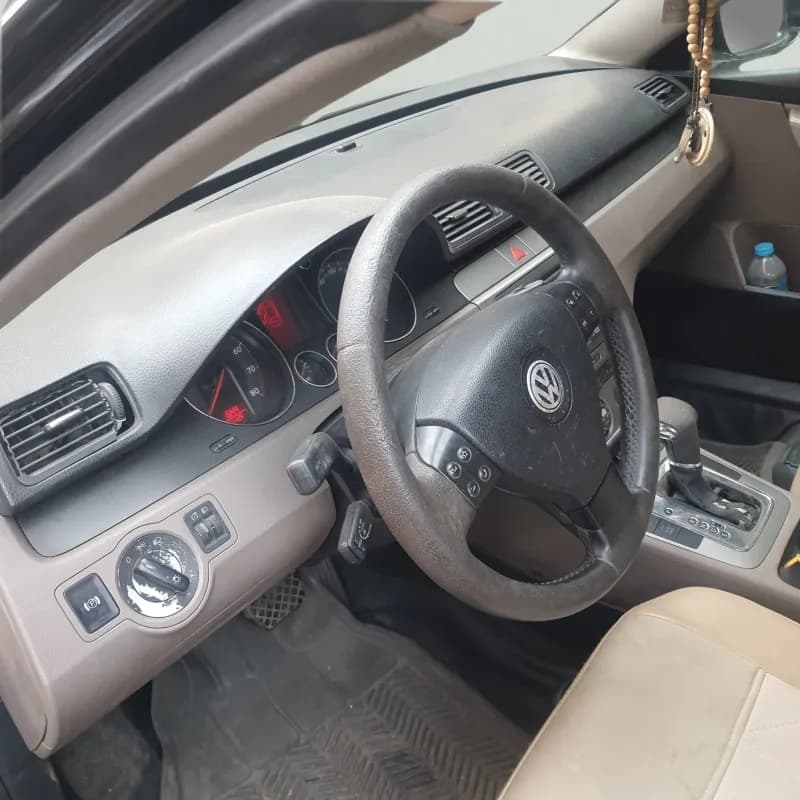 فولكس فاجن باسات 2010