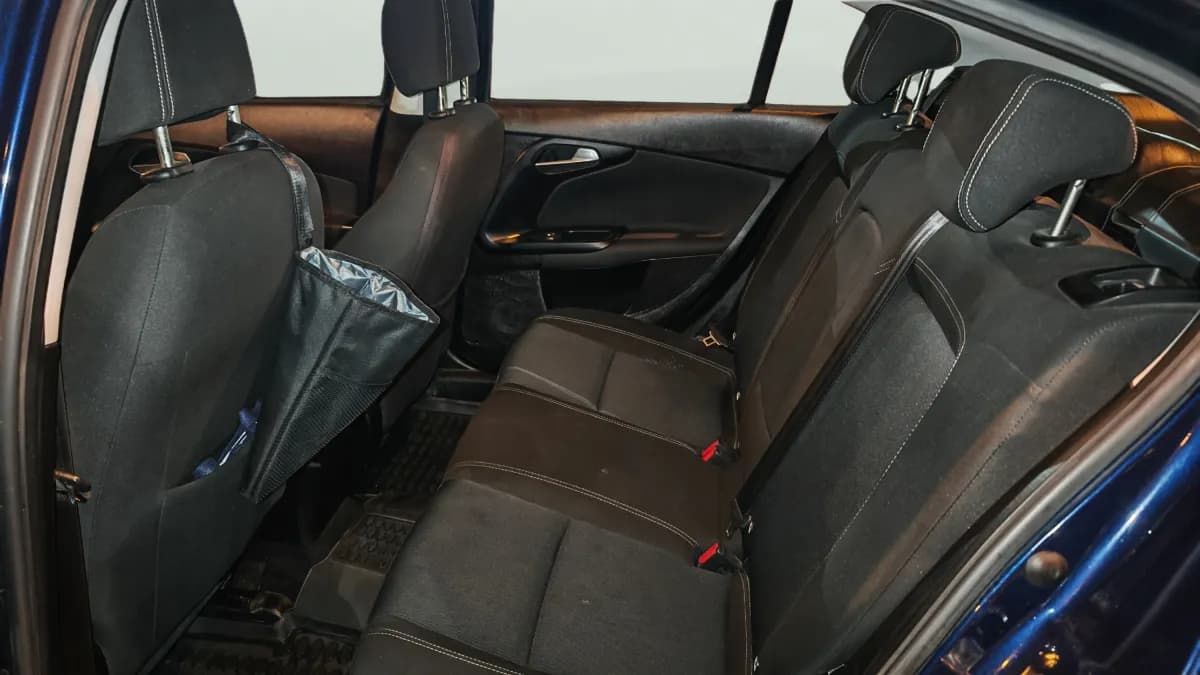 فيات تيبو 2020 بيز لاين أزرق أوتوماتيك — مستعملة