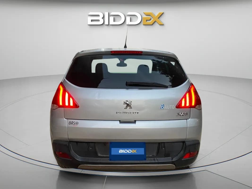 بيجو 3008 2015