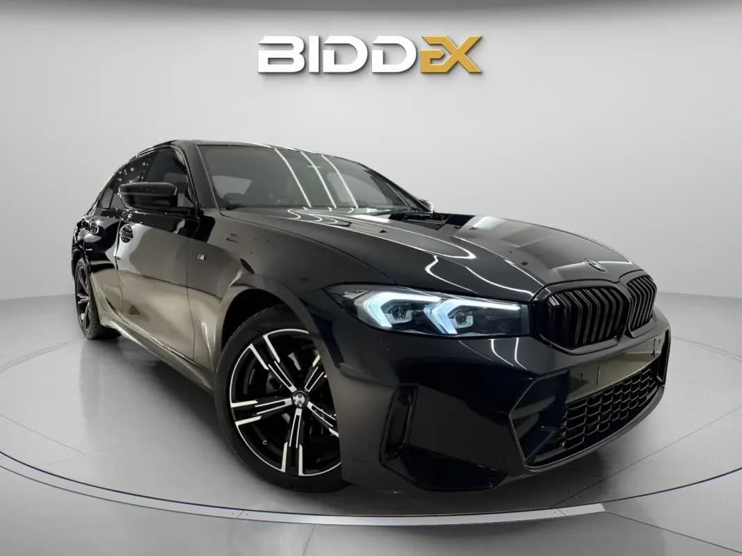 بي ام دبليو 320 2026 ام سبورت أسود أوتوماتيك — مستعملة