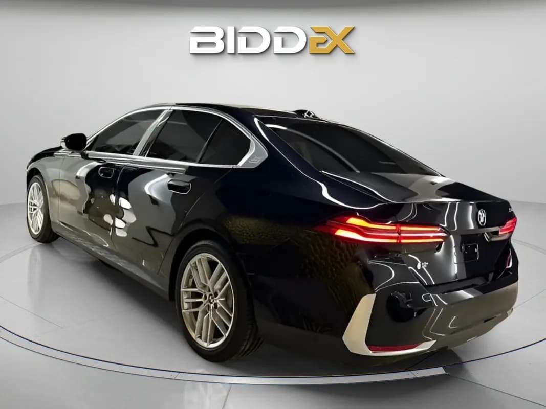 بي ام دبليو 520 2026