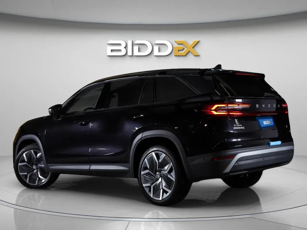 Skoda KODIAQ 2025 Loft Black Automatic — New