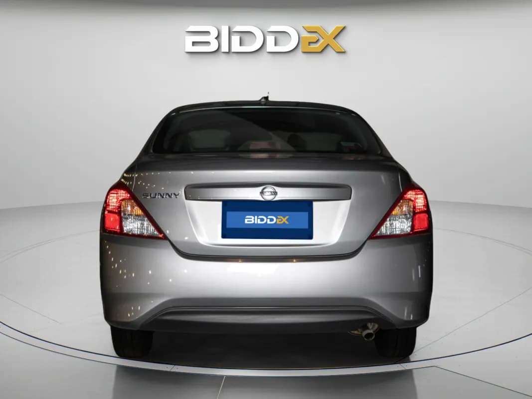 نيسان صني 2026 اول فئه رمادي أوتوماتيك — جديدة