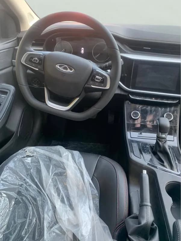 شيري 5 اريزو 2026 هاي لاين فضي أوتوماتيك — جديدة