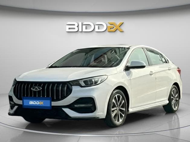 شيري 5 اريزو 2026 هاي لاين أبيض أوتوماتيك — جديدة