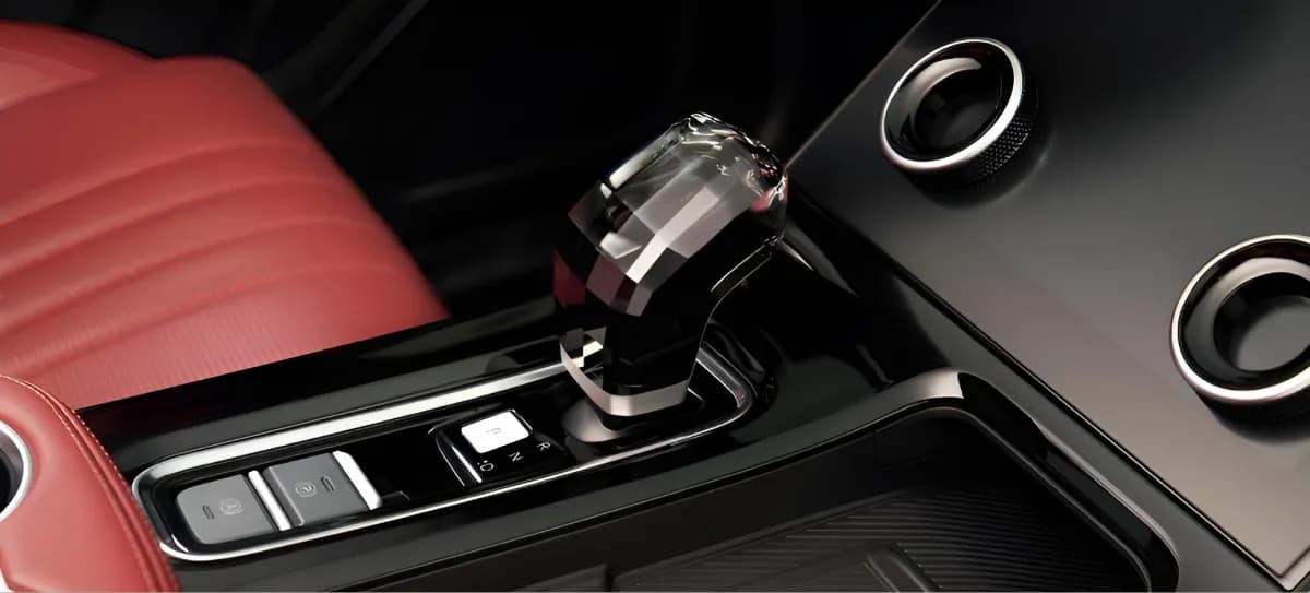 سويست S07 2026 بريميوم أبيض أوتوماتيك — جديدة