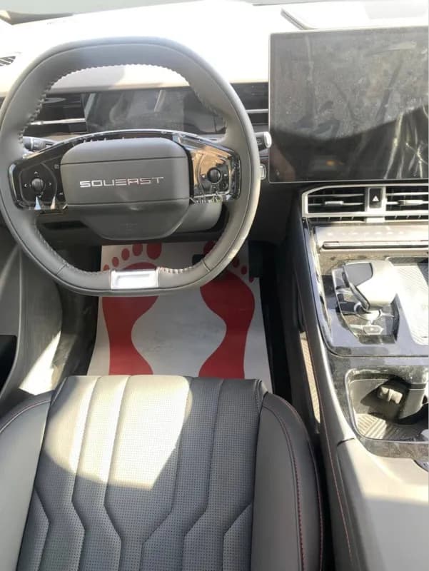 سويست S06 2026 بريميم أبيض أوتوماتيك — جديدة