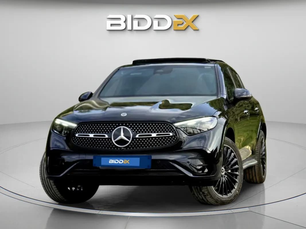 مرسيدس بنز GLC 200 2025 أسود أوتوماتيك — جديدة