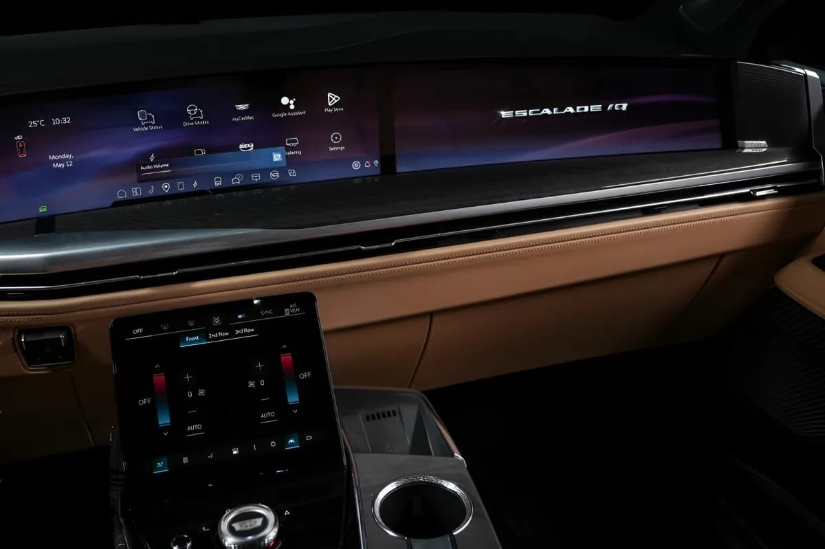 كاديلاك إسكاليد 2025