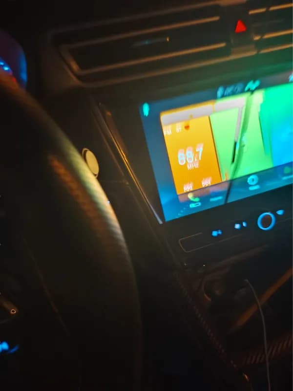 ام جي 5 2020 لاكشري فضي أوتوماتيك — مستعملة