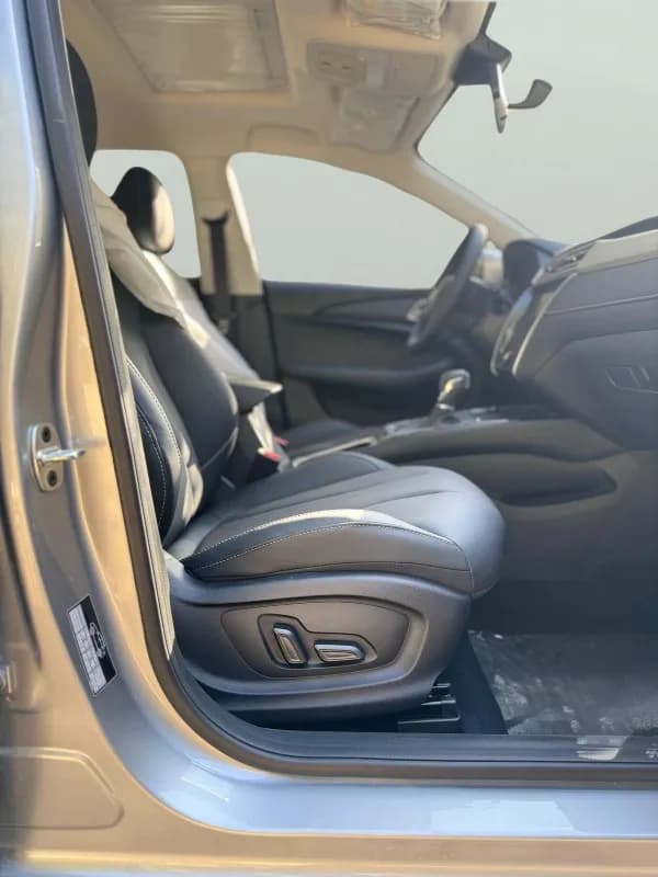 ام جي 5 2026 كومفورت ذهبي أوتوماتيك — جديدة