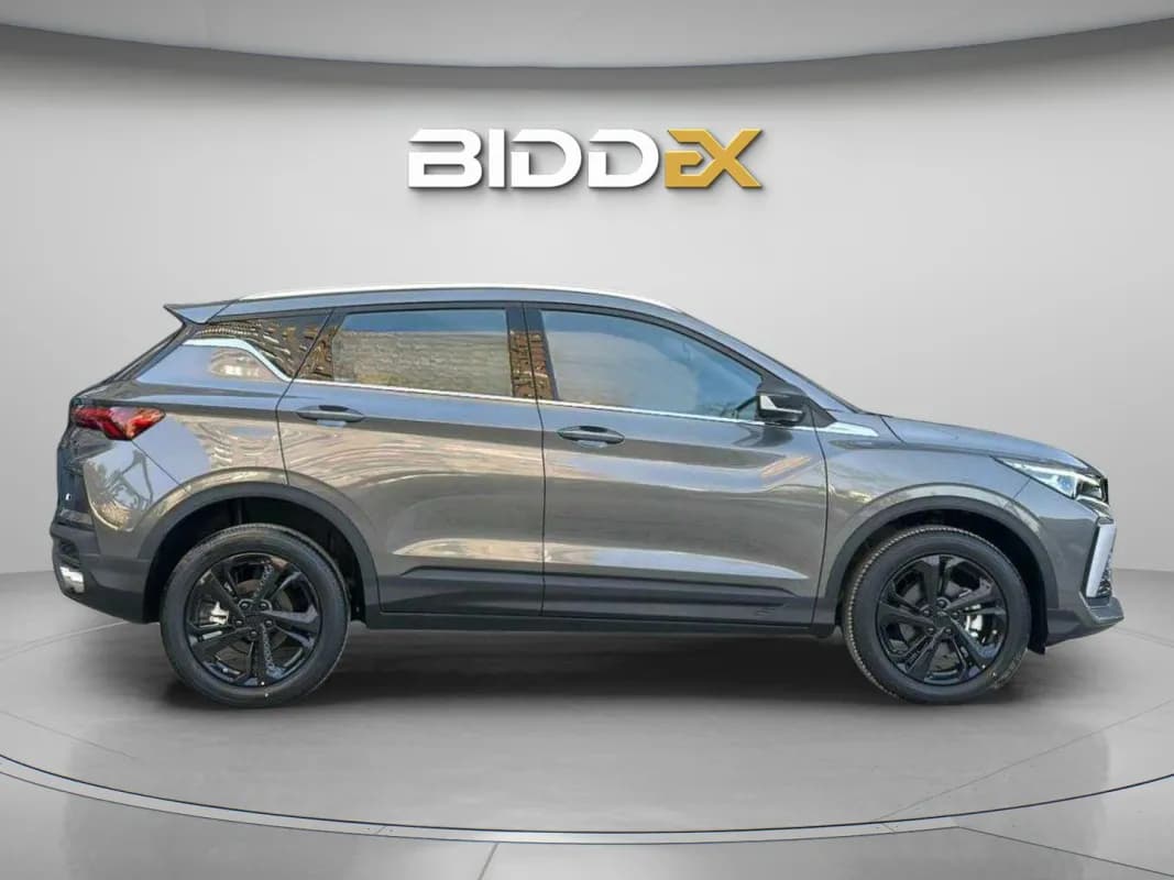 جيلي كولراي 2025