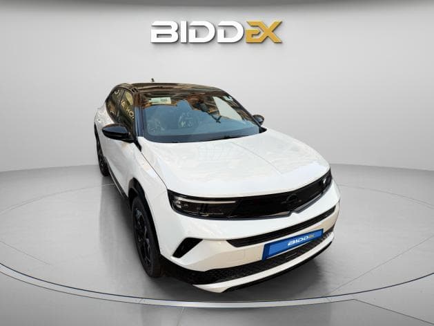 أوبل موكا 2026 جي اس لاين أبيض أوتوماتيك — جديدة