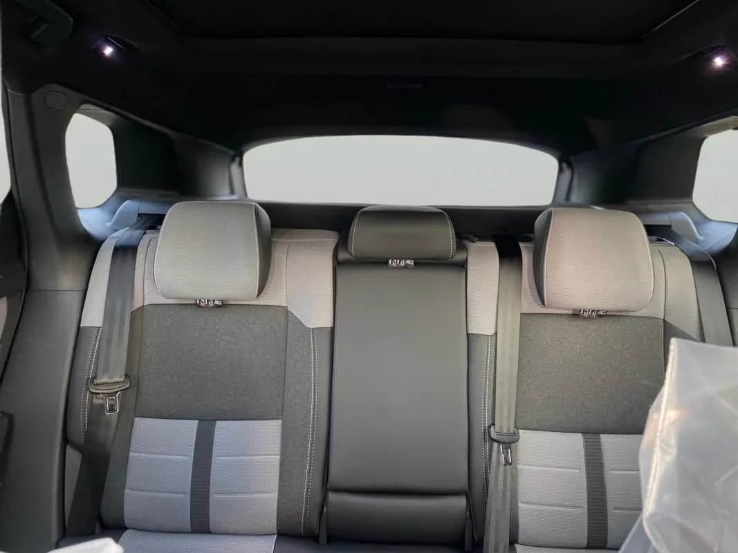 أوبل جراند لاند 2026 توب لاين بلس برونزي أوتوماتيك — جديدة