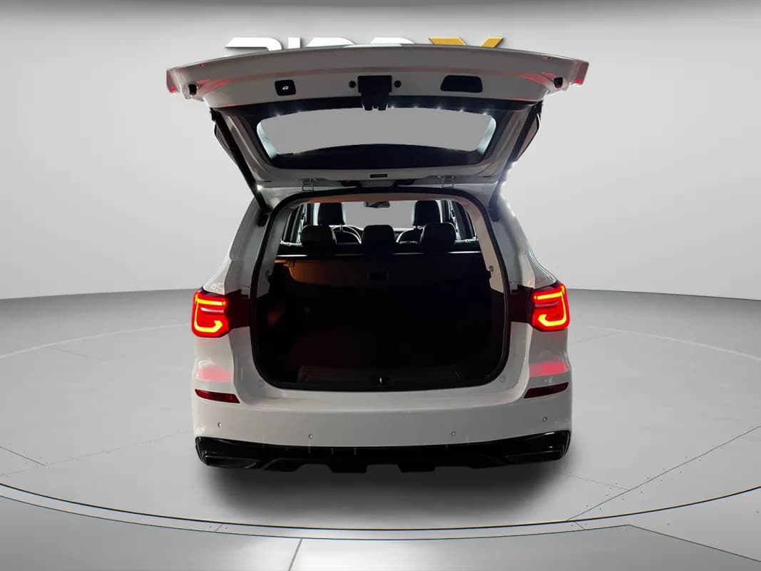 ام جي ار اكس 5 2026 لاكشري أزرق سماوي أوتوماتيك — جديدة