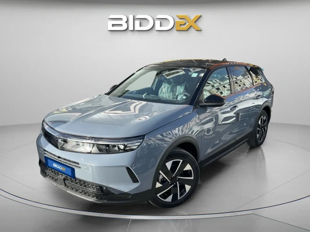 أوبل جراند لاند 2026 توب لاين بلس رمادي ناردو أوتوماتيك — جديدة