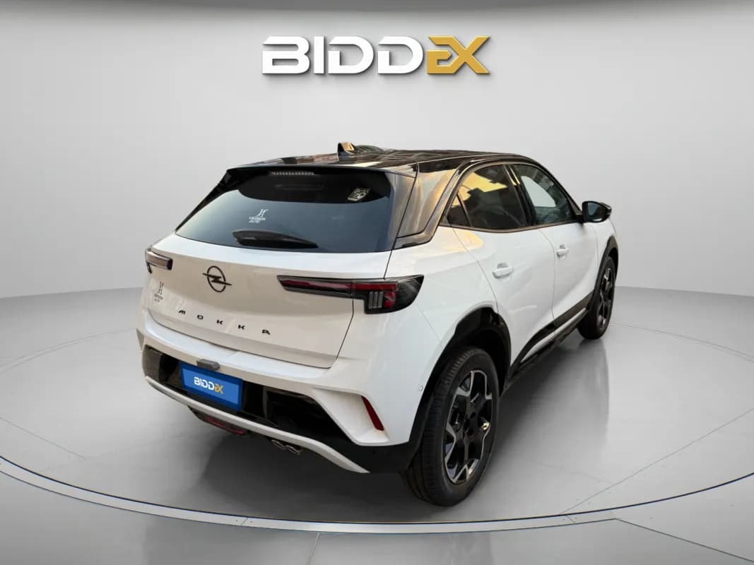 أوبل جراند لاند 2026 توب لاين بلس أبيض أوتوماتيك — جديدة